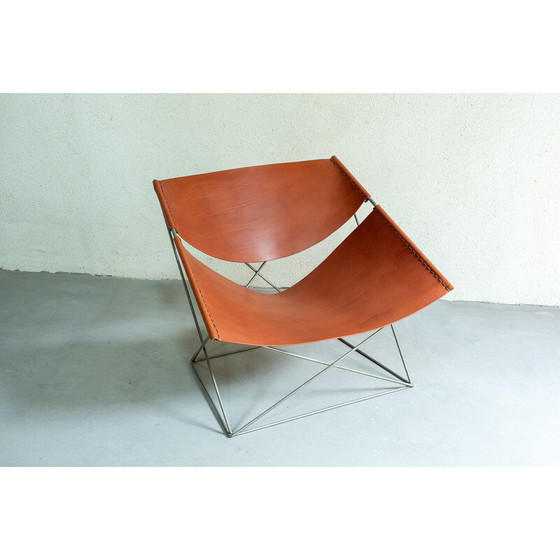 Image 1 of Fauteuil vintage "Butterfly" en métal et cuir havane par Pierre Paulin, 1965