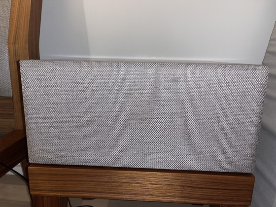 Image 1 of Struttura del letto e comodini coordinati