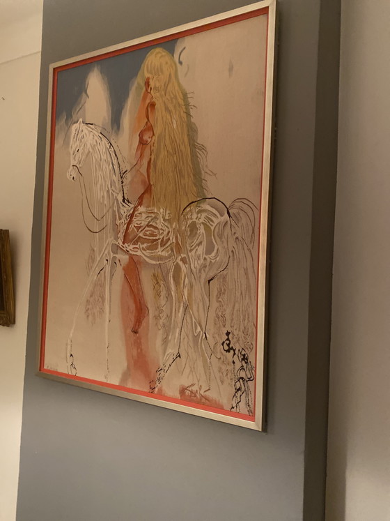 Image 1 of Dali Lady Godiva Handgeknoopt