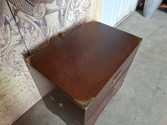 Image 1 of Cómoda militar clásica, armario boticario. mesilla de noche dim. 51x34cm y 49cm alto