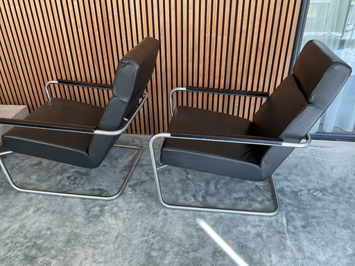 2 sillones Harvink de piel negra