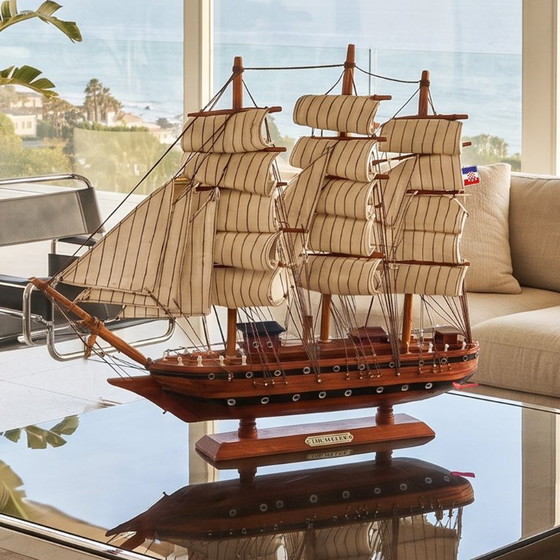 Sorprendente modellino di nave "Croatia" fatto a mano anni '70. Prodotto in Inghilterra. – Oggetti decorativi (photo 3 of 9)