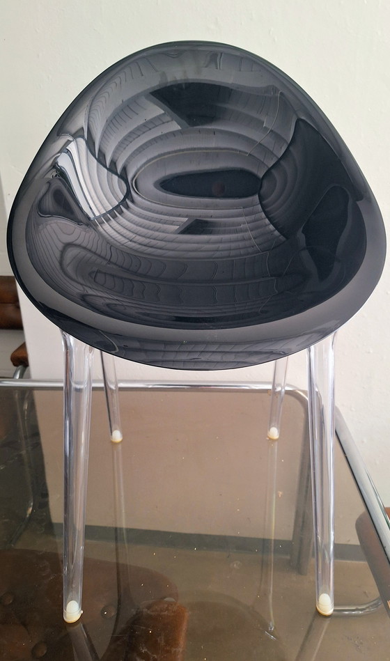 Image 1 of Kartell: la sedia impossibile di Philippe Starck