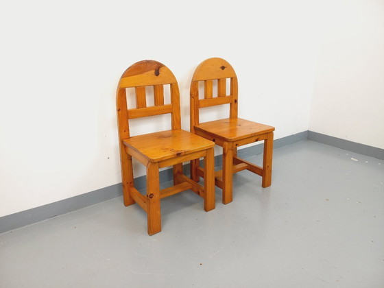 Image 1 of Pair of vintage pine chairs from the 70s/80s