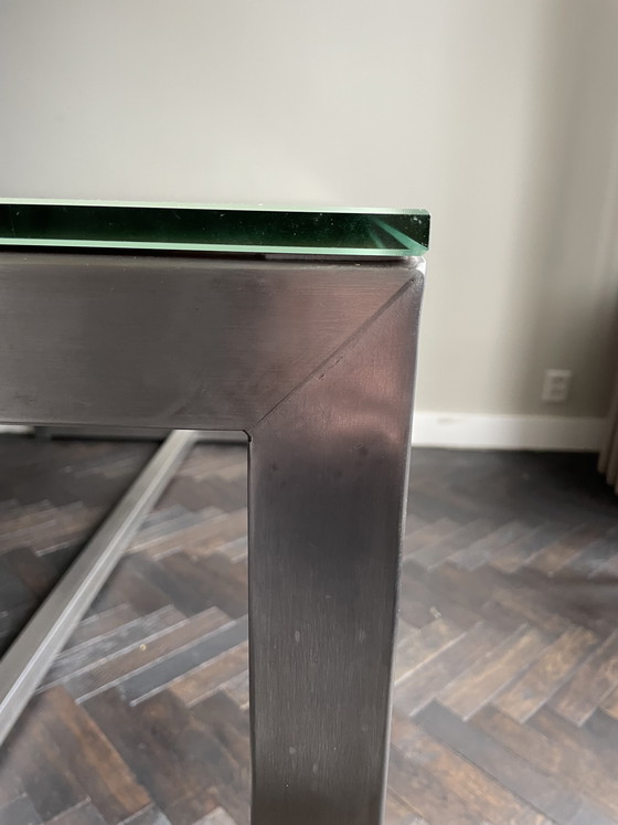 Image 1 of Replica Linteloo table