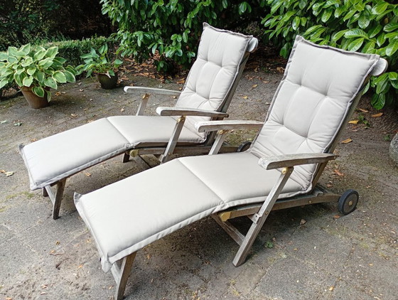 Zwei Teakholz-Liegestühle „Titanec“ – Teakea, Gartenstühle, Wood, Textile (photo 5 of 8)
