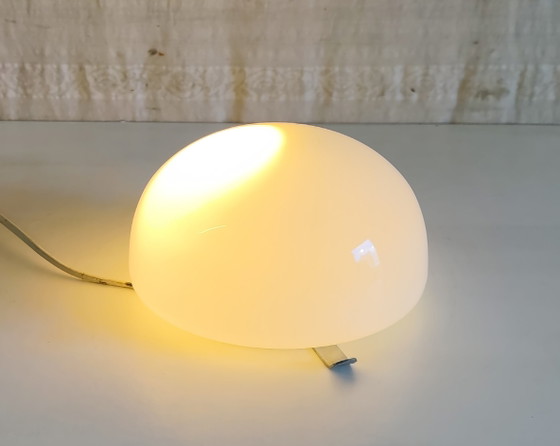Opaline Globe Ceiling Light or Wall Sconce - Mid. 20th Century – Glass (photo 2 of 8)