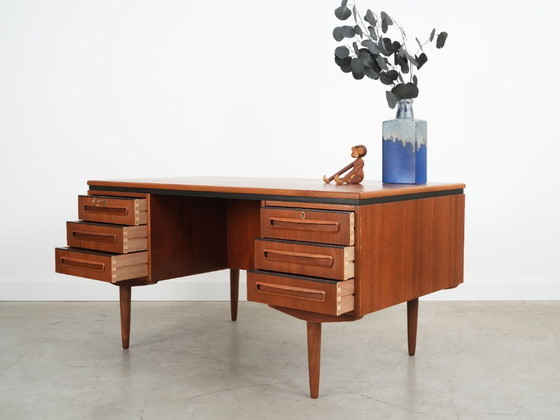Image 1 of Bureau en teck, design danois, années 1960, designer : J. Svenstrup