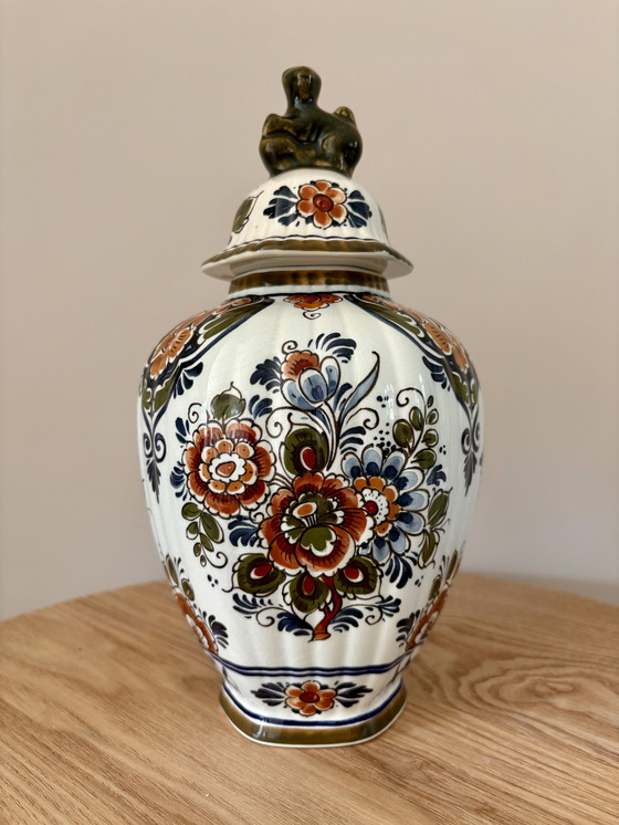 Image 1 of Delft Polychrome vases set hand-painted