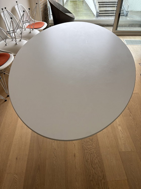 Knoll 174TO Saarinen Table - 78" Oval – Dining tables, Plastic, Aluminium (photo 6 of 11)