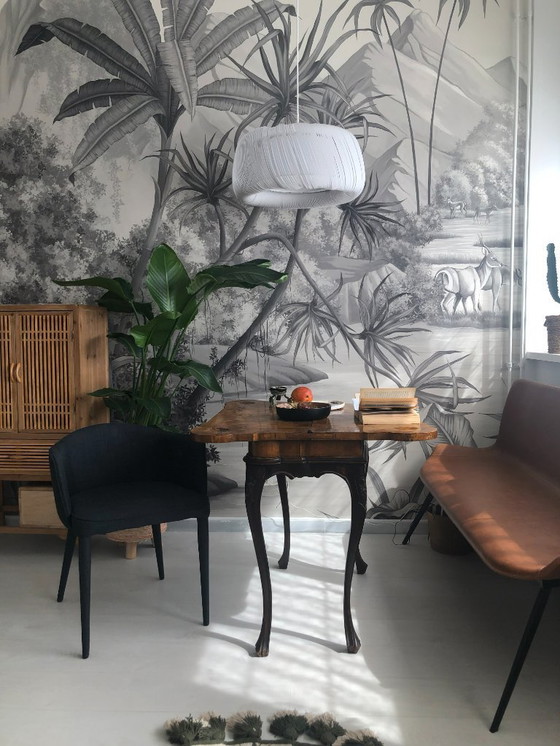 Image 1 of Banco de comedor de cuero