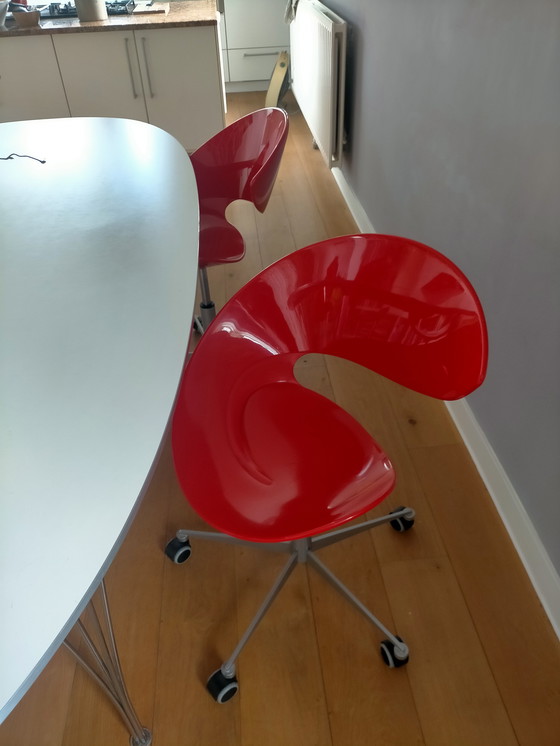 Image 1 of Set of 4 red MIDJ 'Twist' chairs