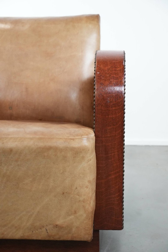 Image 1 of Fauteuil de style Art déco en cuir de vachette d'une belle couleur cognac clair