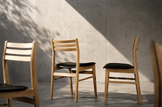 Image 1 of Vintage Scandinavische eikenhouten eetkamerstoelen uit het midden van de 20e eeuw van Sax Møbelfabrik, jaren 60, set van 4
