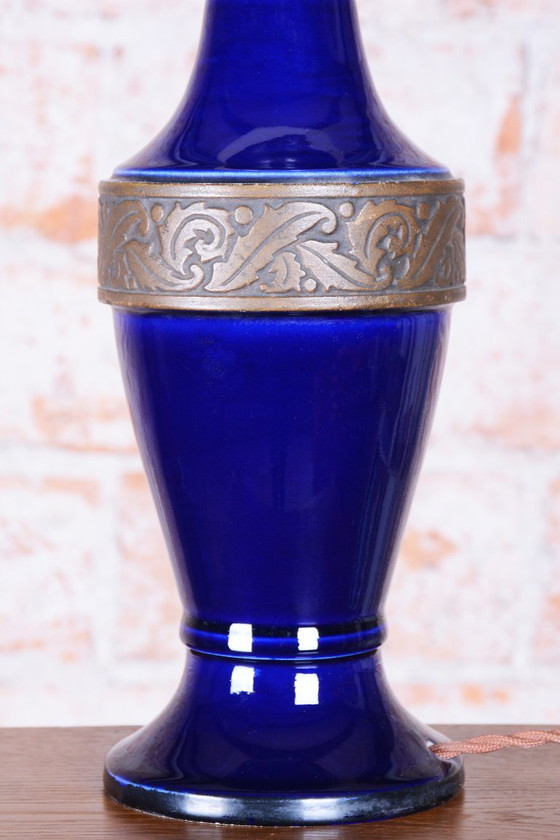 Lampada da tavolo Art Déco restaurata, vetro cobalto, paralume in opale, ceca, anni '20 – Moser - Karlovy Vary (photo 8 of 8)
