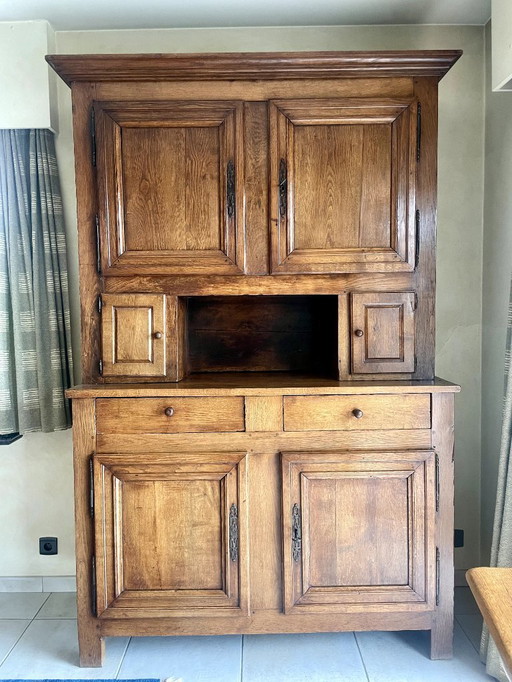 Antique sideboard in wood