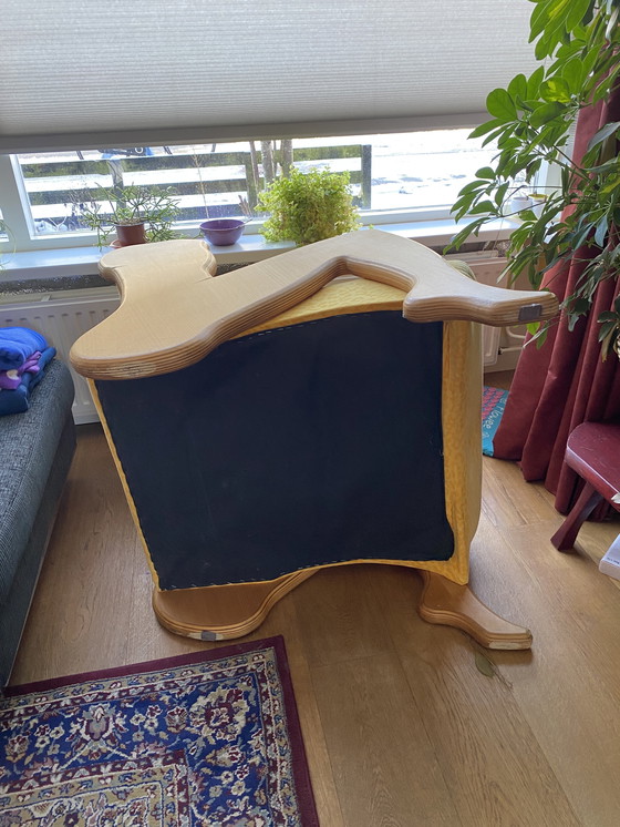 Image 1 of Preciosa silla modelo 'hombre'