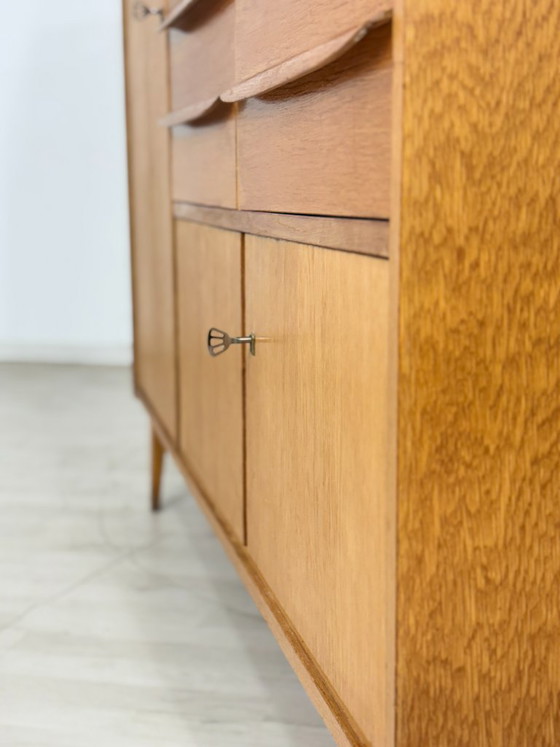 Image 1 of Vintage dressoir / vitrinekast / woonkamerkast – jaren 60