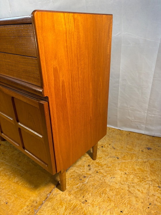 Mid Century Retro Vintage Teak Sideboard by Nathan (Circa 1960–1970) A Stylish and Highly Versatile Mid (photo 3 of 10)