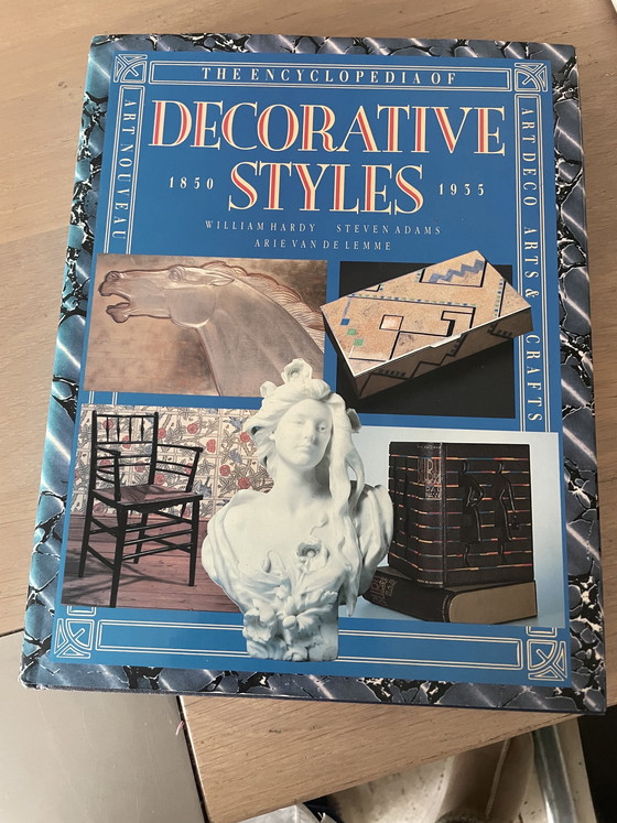 Image 1 of 12 livres Art Nouveau/ Art Déco