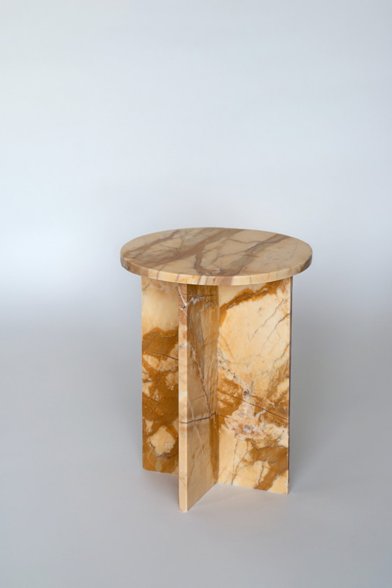Image 1 of Beistelltisch Marmor giallo siena
