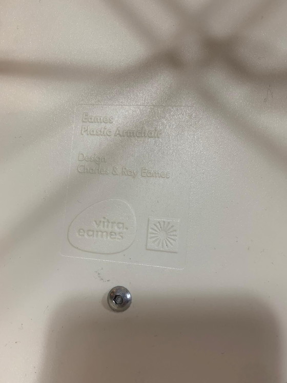 Image 1 of Vitra Eames, die Stühle entwerfen