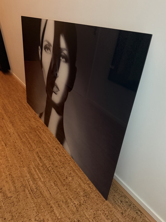 Image 1 of Plexiglas kunstwerk vrouw