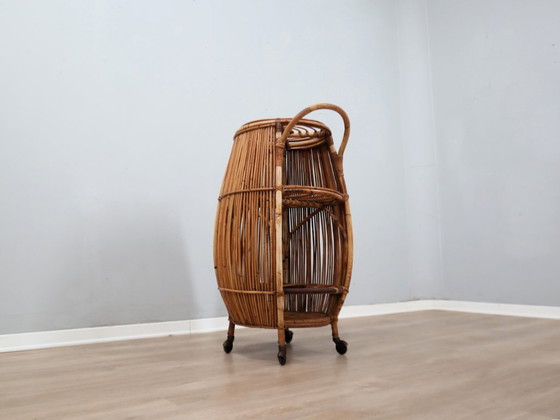 Image 1 of Carrito de bar italiano de ratán de estilo moderno de mediados de siglo, década de 1960.