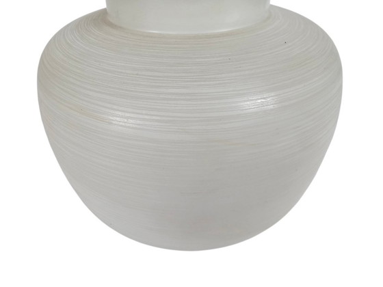 Image 1 of Lampada a sospensione vintage in stile Hollywood Regency, in ottone e vetro satinato, anni '70.