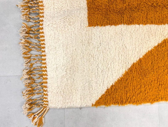 Tapis berbère marocain en laine naturelle 200 cm x 300 cm – Cotton (photo 5 of 8)