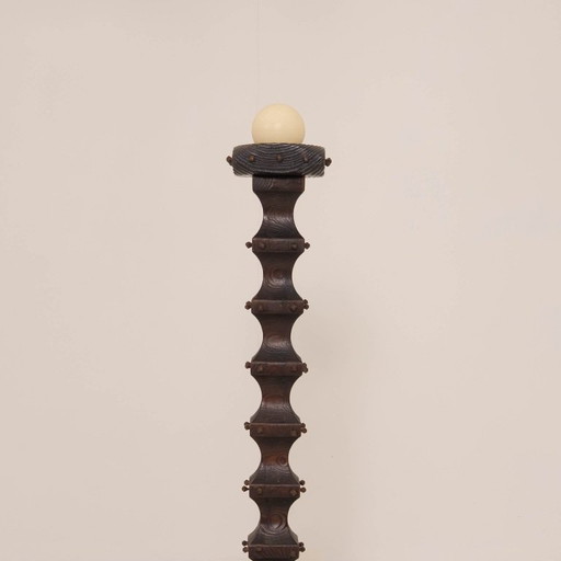 Antorcha de madera de estilo colonial español