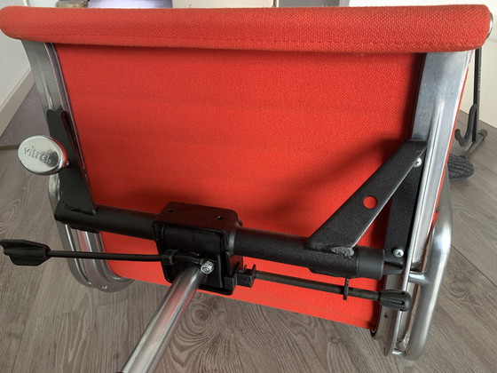 Image 1 of Vitra EA 119 - Groupe Eames Aluminium
