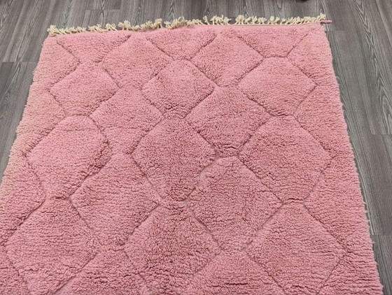 Image 1 of Tapis berbère en laine pure fait main traditionnelle taille 150/250 cm