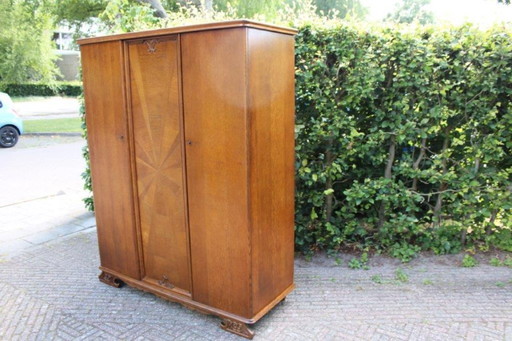 Vintage (50s/60s) 3-door wooden closet, 2/3 hanging and 1/3 laying