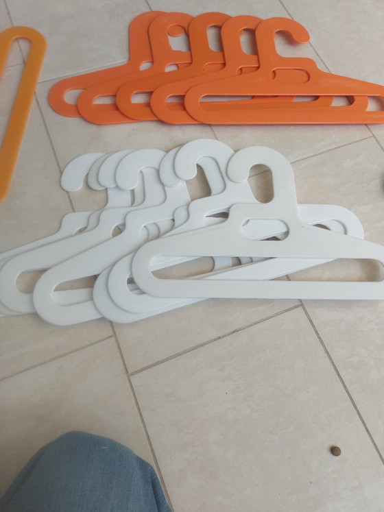 31 Ingo Maurer Clothes Hangers – Coat racks, Plastic (photo 4 of 5)