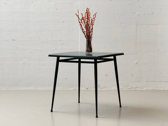 Image 1 of Table de jardin avec plateau en pagholz, Suisse, années 1970