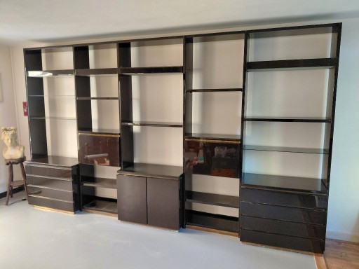 Opslagunit, Roche Bobois