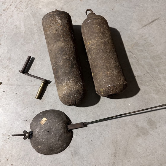 Image 1 of Horloge de parquet anglaise ancienne – R. Griffiths, Denbigh, fin XVIIIe / début XIXe siècle