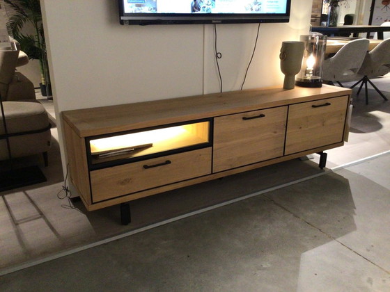 Image 1 of Credenza bassa Henders & Hazel Ridgefield