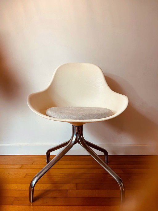 Silla única de Chris Martin