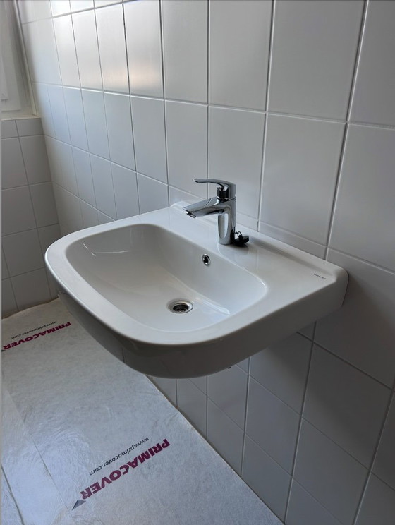 Nouveau, Geberit 300 Basic avec robinet/siphon (!) – Coiffeuses, Ceramic (photo 3 of 9)