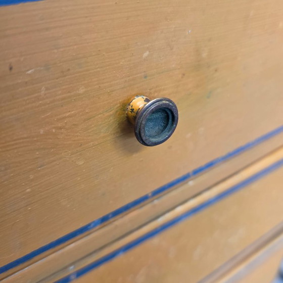 Image 1 of meuble vintage français peint en jaune