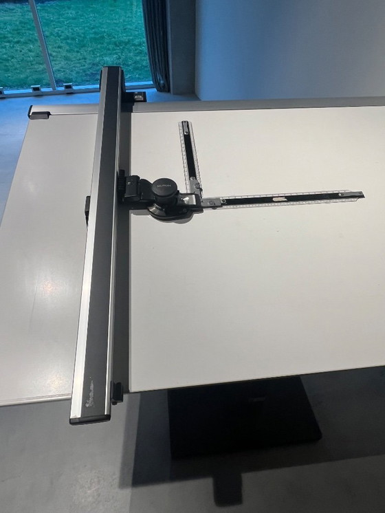 Image 1 of Professional drawing table