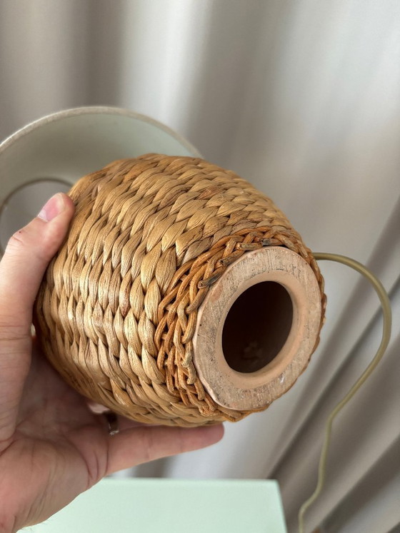 Lampe de table vintage en rotin tressé avec abat-jour en lin – Rattan (photo 4 of 12)