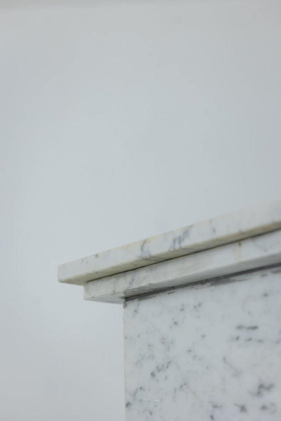 Image 1 of Pair of Art Deco columns in white marble, 20th century