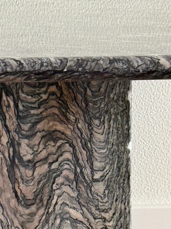 Image 1 of Tavolino laterale in marmo vintage