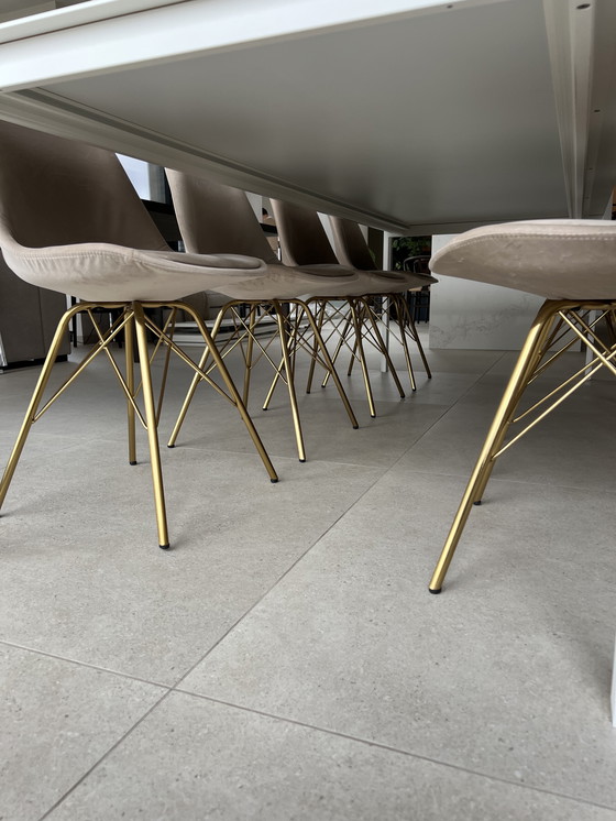 Image 1 of Eettafel wit + 8 stoelen