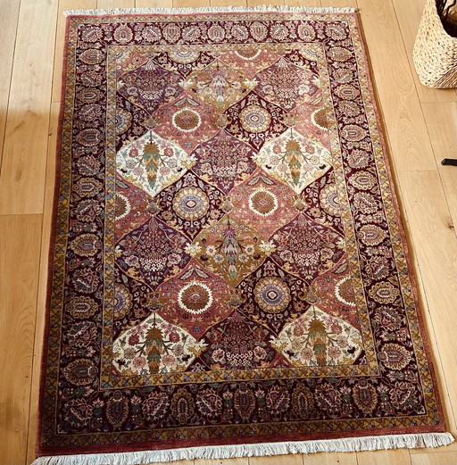 Tappeto annodato a mano proveniente da Jammu (India) 170x240 cm