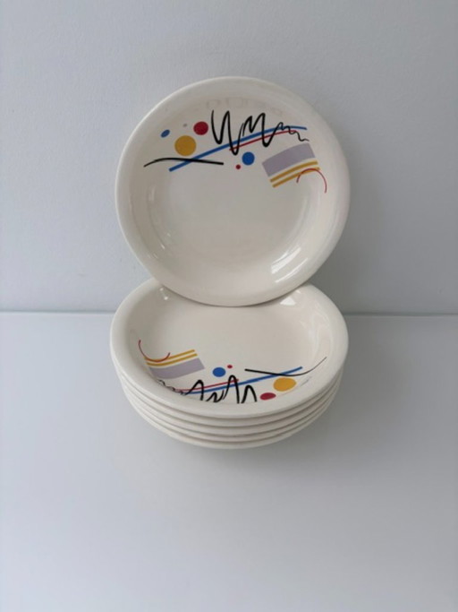 Set aus 6 Vintage Ditmar Urbach Tiefen Tellern – 80er Memphis Design (Ø 21,5 cm)