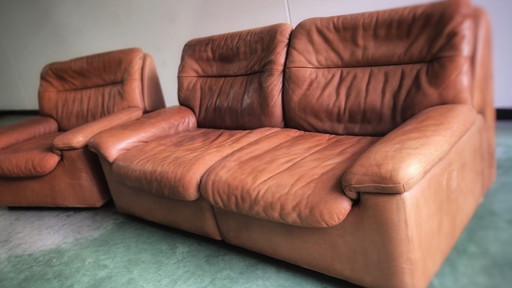 De Sede vintage lederen sofa (2-zit) én fauteuil (1-zit) Model DS66 cognac ontworpen door Carl Larsson